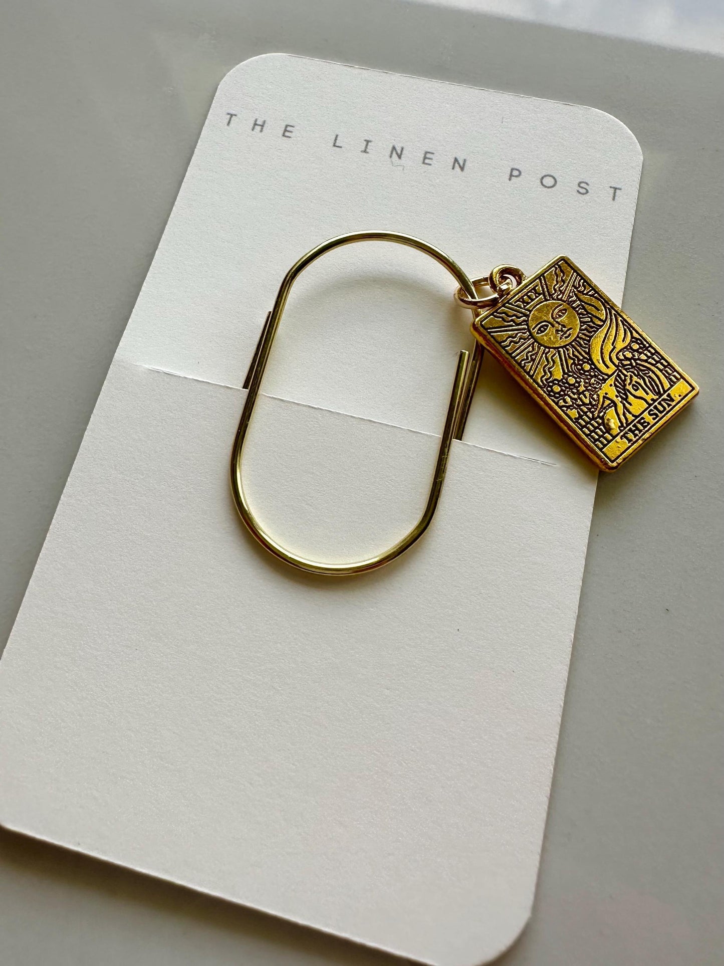 Planner Paper Clip | Gold Halloween Bookmark for Journal | Accessories | Cute Tarot Card Planning Accessory | Book Placeholder Charm