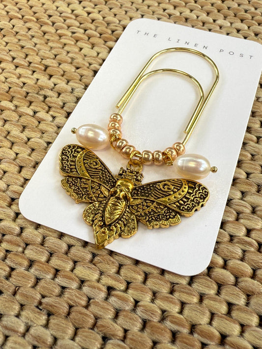 Pearl Moth Halloween Planner Clip