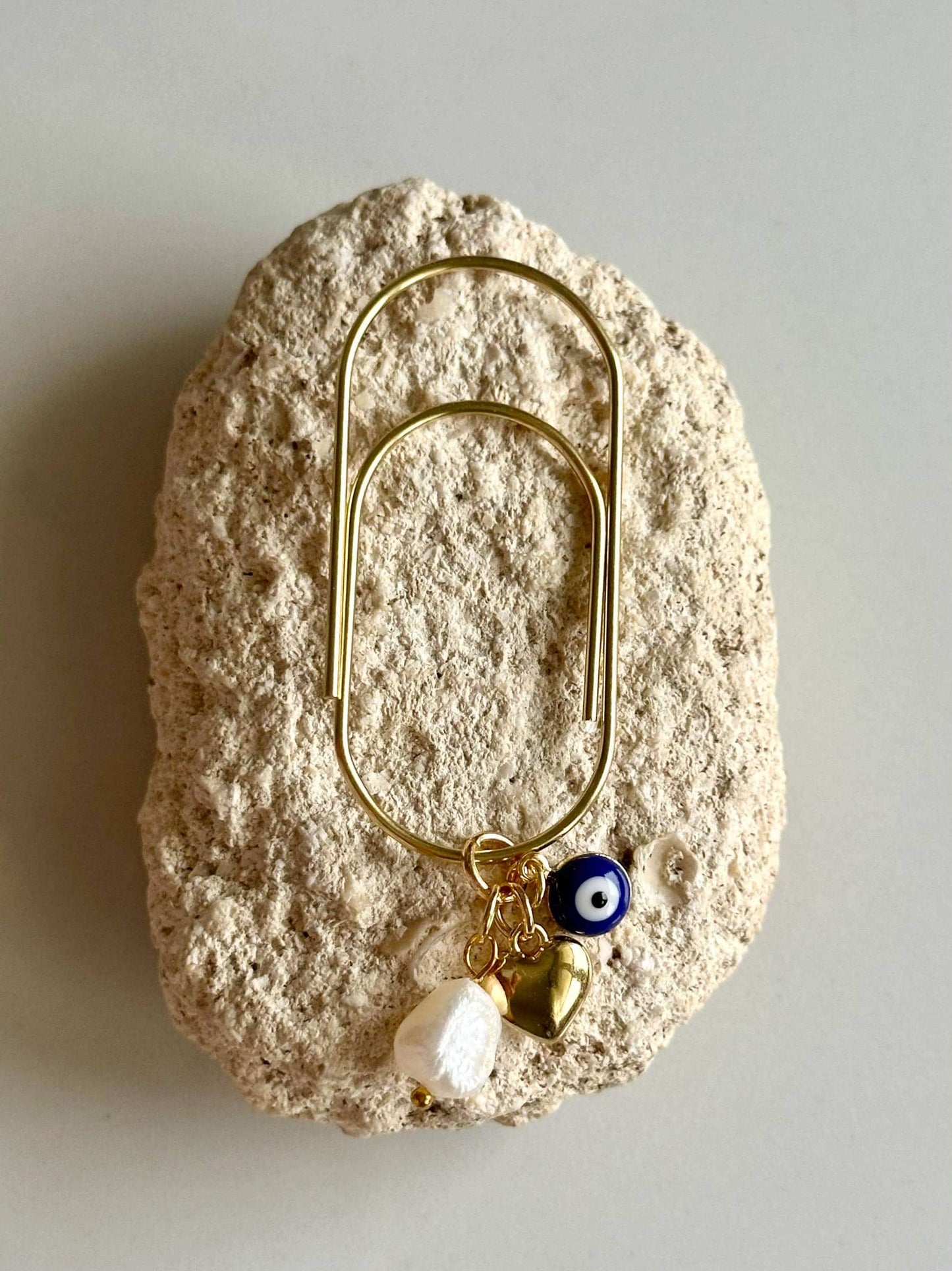 Planner Paper Clip | Pearl Heart Gold Plated Bookmark for Journal | Accessories | Cute Adorable Planning Accessory | Book Placeholder Charm
