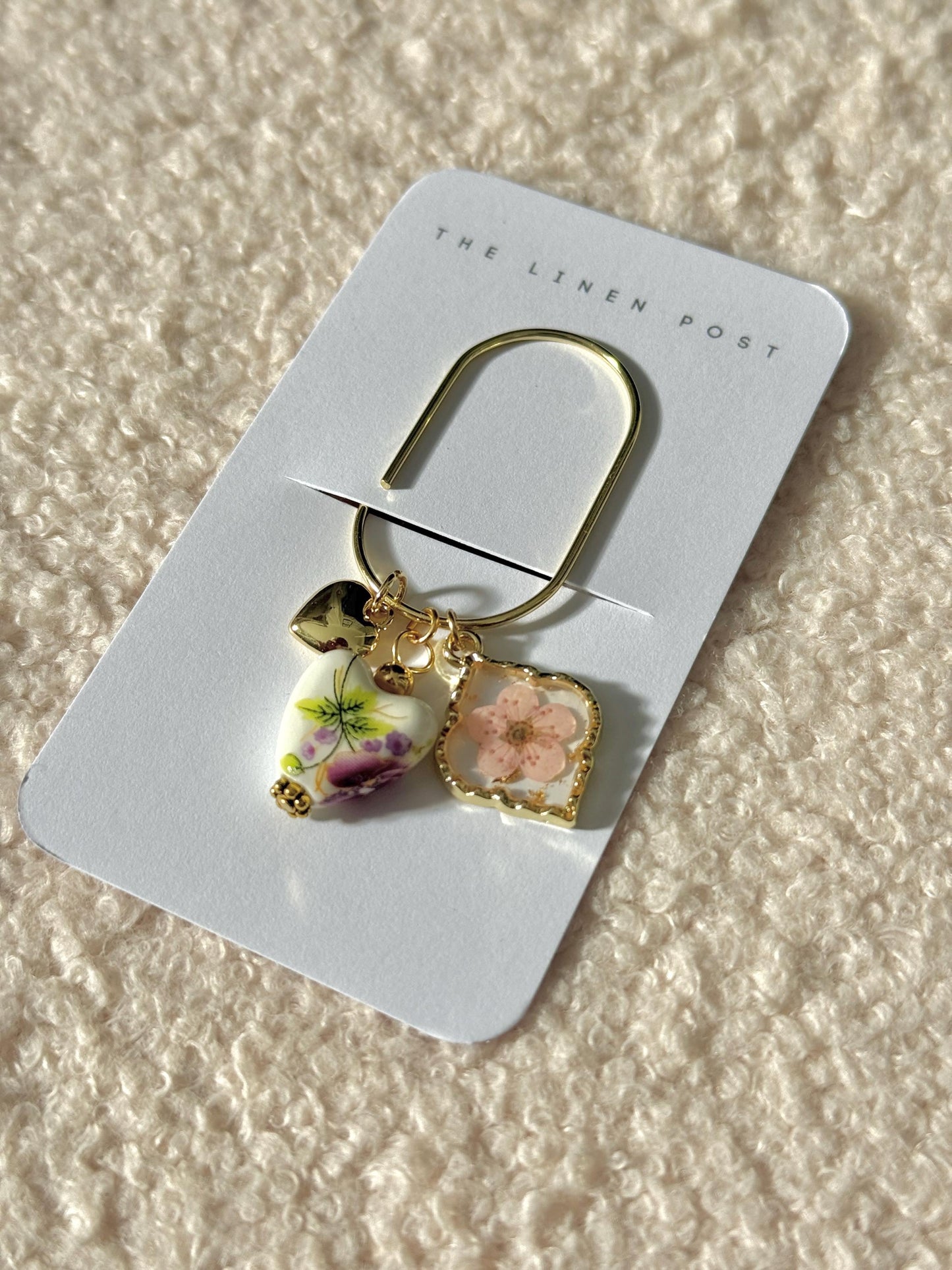 Planner Paper Clip Flower Bookmark for Journal Pink Planner Accessories Cute Adorable Planning Accessory Book Jumbo Placeholder Pearl Charm