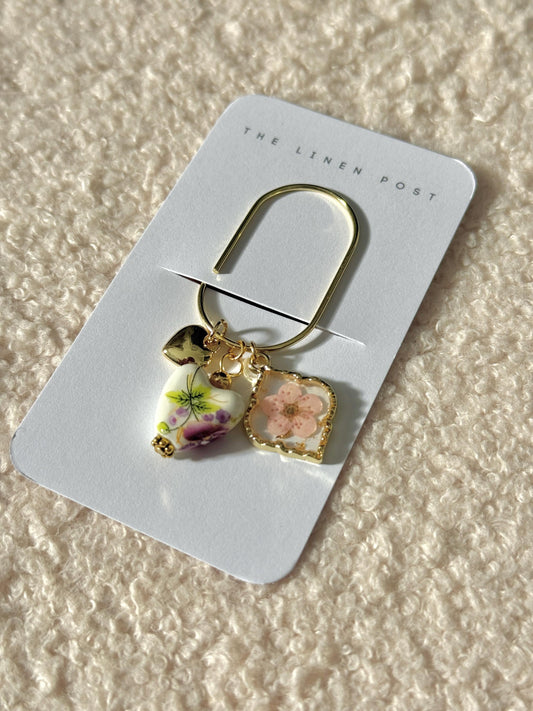 Pink Flower & Pearl Planner Clip
