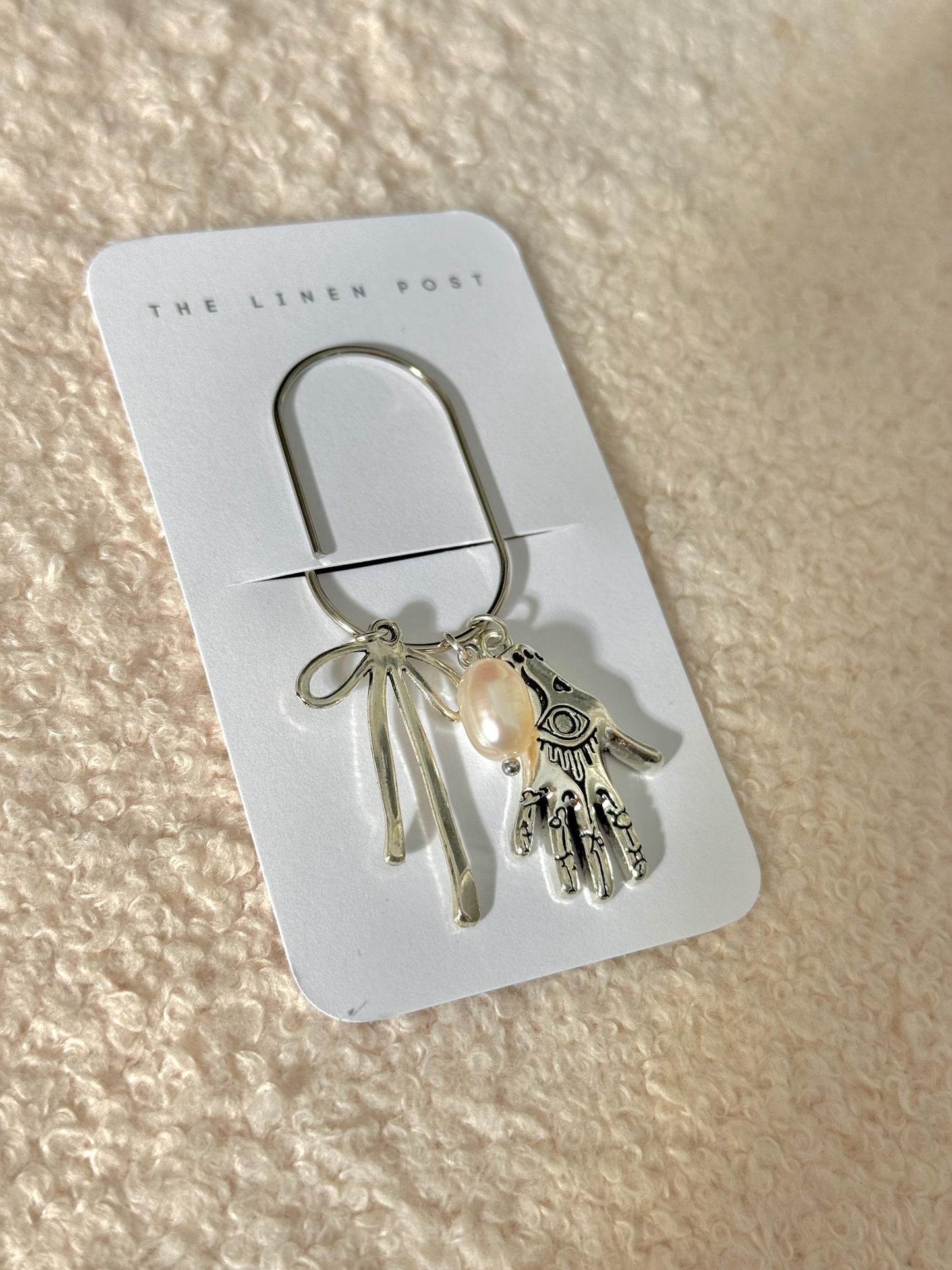 Halloween Planner Paper Clip tarot silver Bookmark for Journal Accessories Cute Planning Accessory Book Fall Charm psychic hand bow pearl