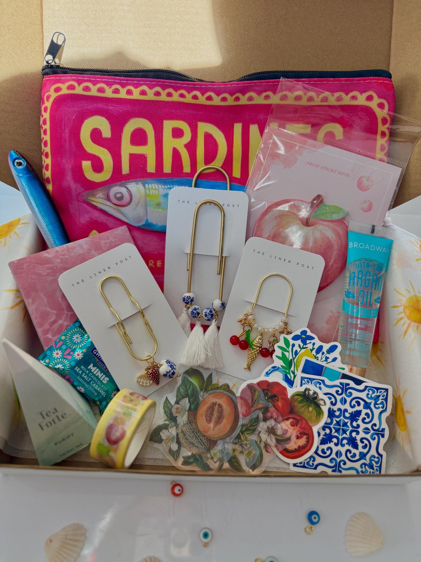 Planner Gift Box Summer Stationery Set with Clips, Pens & Cozy Extras, limited quantities