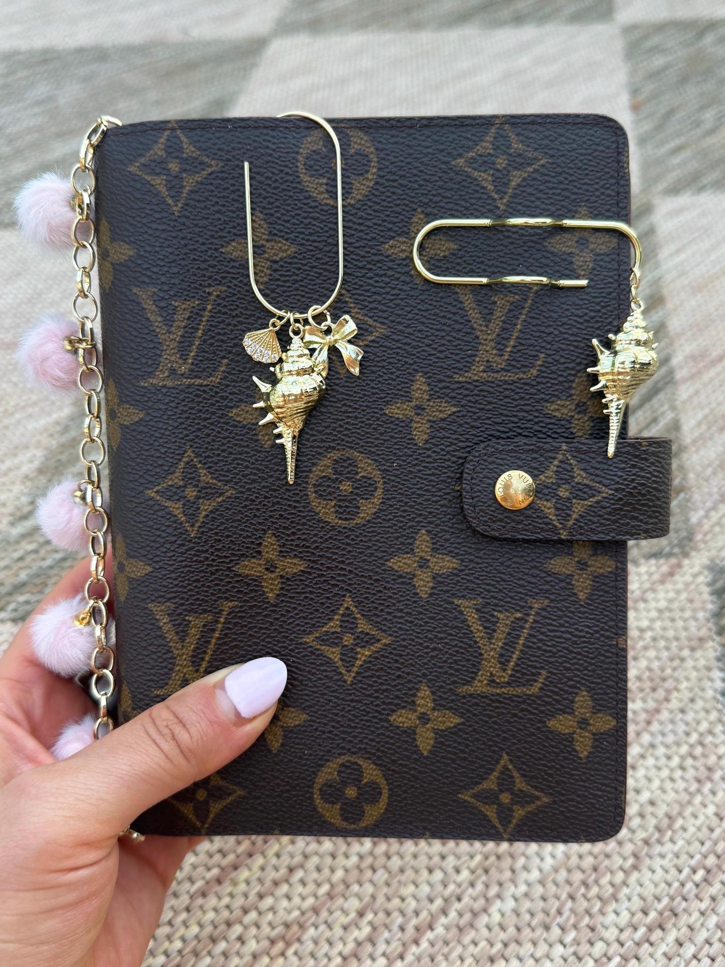 Set of 2 planner clips, summer journal accessories, pen holder, beach planner charms seashell charm gold charm