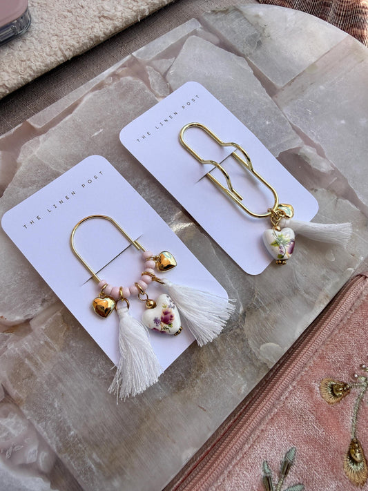 White Tassel Clip & Pen Holder Set