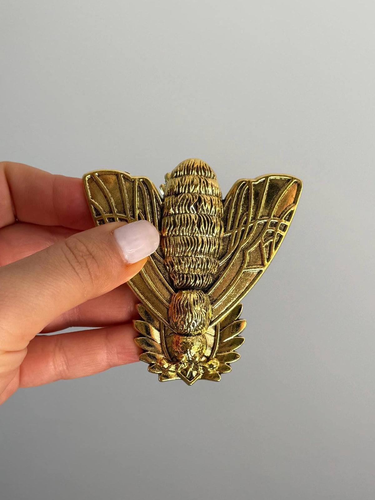 Vintage Brass Bee Clip