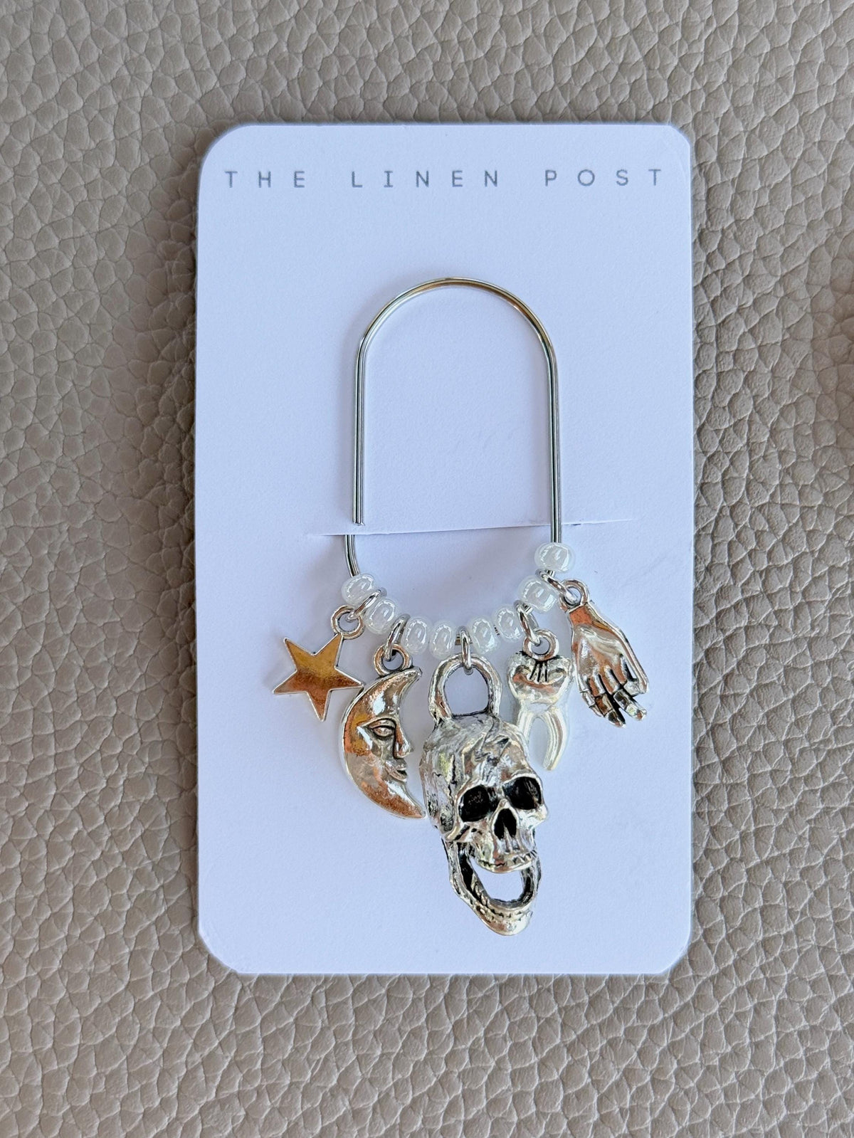 Silver Skull Halloween Planner Clip